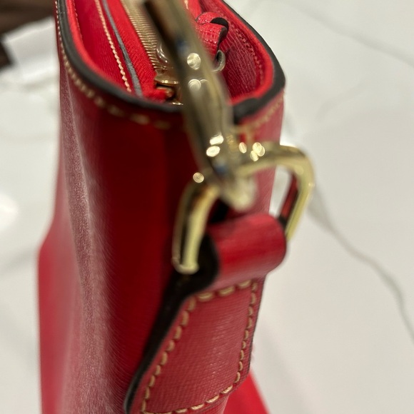 Dooney & Bourke Gorgeous Candy-apple red Bag/ Crossbody/Shimmery Gold Hardware - Picture 10 of 12